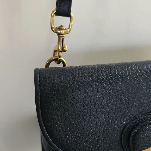 Vintage Dooney and Burke Navy Bag - Picture 5 of 5